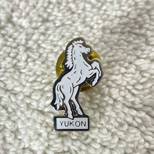 5/$35 Vintage Whitehorse Yukon Enamel Souvenir Pin